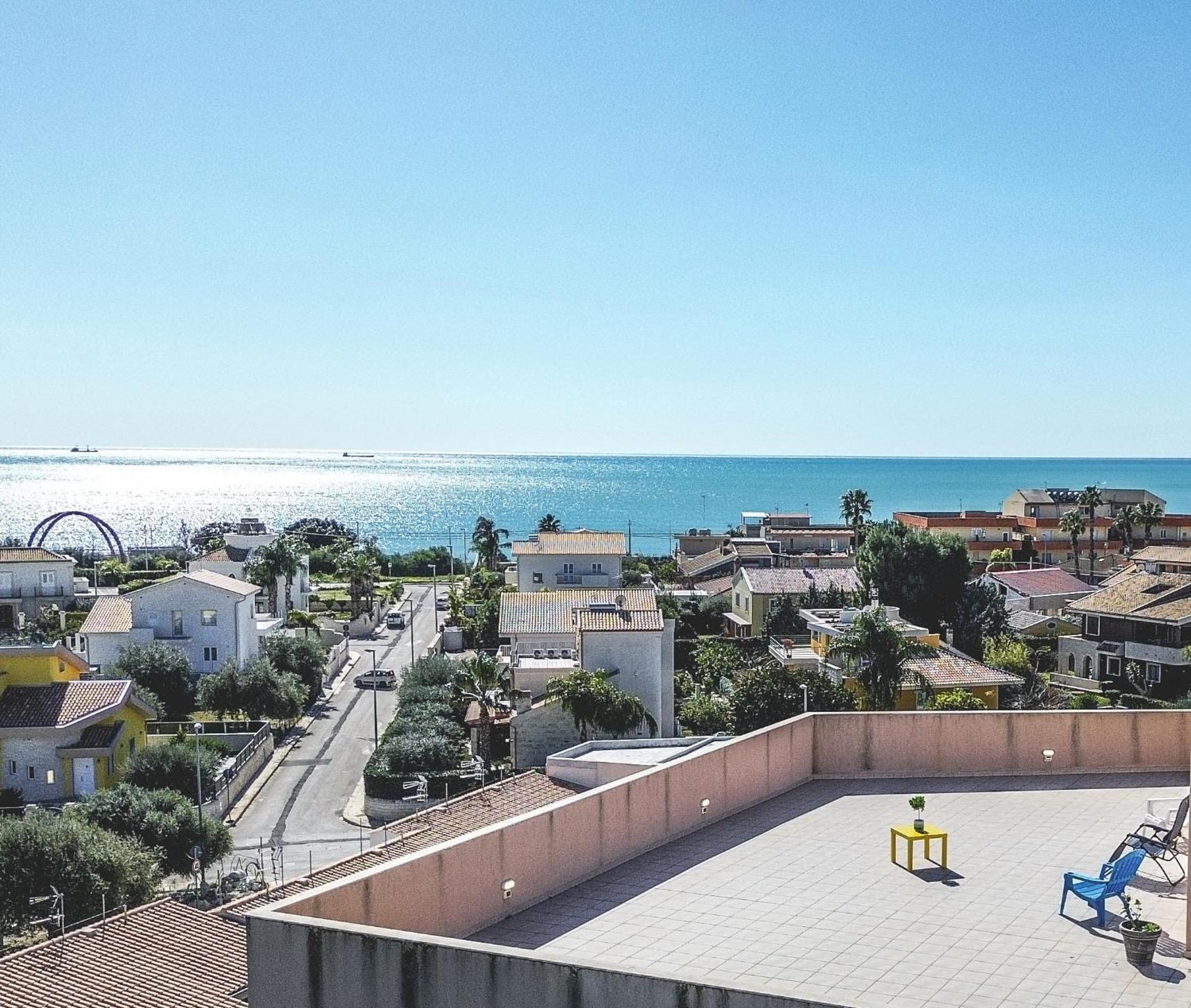Attico Terrazza Cielomare Seaview Lejlighed Pozzallo Eksteriør billede